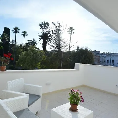 Casa Flo - Con Vista Sul Parco 오스투니